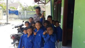 Polisi Sahabat Anak Polsek Bonang