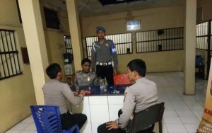 Provos Cek Piket Fungsi Saat Malam Hari