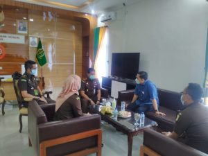 Kasat Intelkam Mendampingi Kunjungan Anggota DPR RI ke Kejaksaan Negeri Demak
