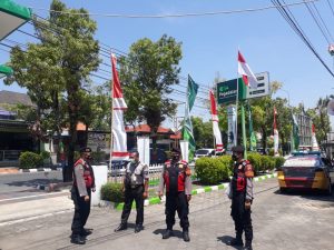 Anggota Sabhara Berikan Imbauan Kepada Satpam Untuk Selalu Waspada Krimininalitas