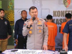Polda Jateng Tangkap Peretas HP Modus Sebarkan File APK, Empat Orang Pelaku Ditangkap Petugas