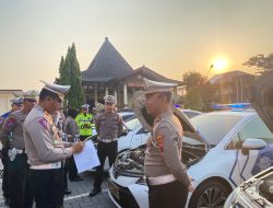 Kasat Lantas Cek Kesiapan Personel dan Kendaraan Dinas Menghadapi Pemilu 2024