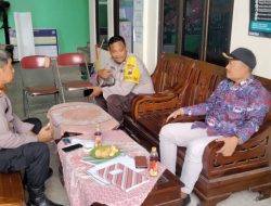 Kapolsek Gajah Ajak Kepala Desa Medini Sukseskan Pemilu