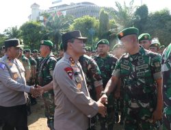 Apel Pergeseran Pasukan Dalam Rangka Pengamanan Tahap Pemungutan Suara Pemilu 2024: Polda Jateng Kerahkan Puluhan Ribu Personel