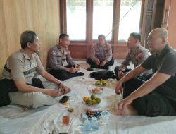 Sat Binmas Polres Demak Cegah Premanisme Sosialisasi dan Pasang MMT