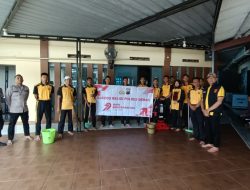 Polres Demak Gelar Bakti Religi, Bersihkan Masjid di Hari Bhayangkara ke-79