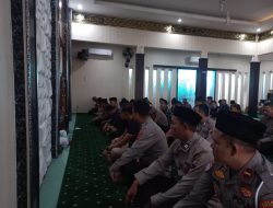 Polres Demak dan Masyarakat Gelar Shalat Gaib