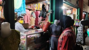 Ingatkan Pedagang Patuhi 5M